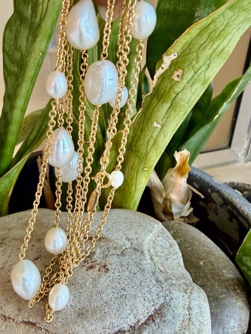 Tiffany Elsa Perretti pearls by the yard 18 karat gold necklace